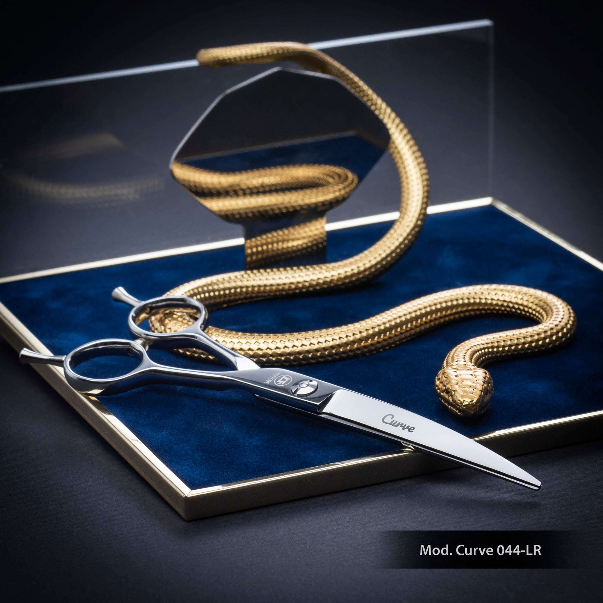 Curve 044-LR